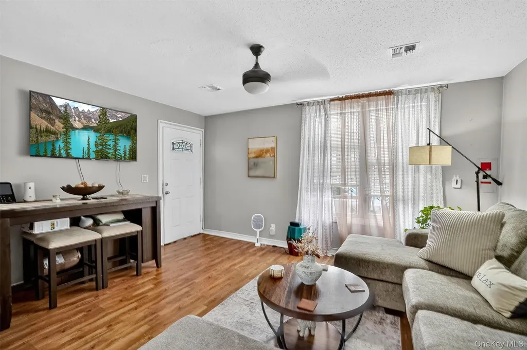 553 Fox Street Bronx NY 10455