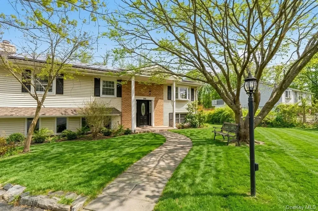 96 Fairmont Road Mahopac NY 10541