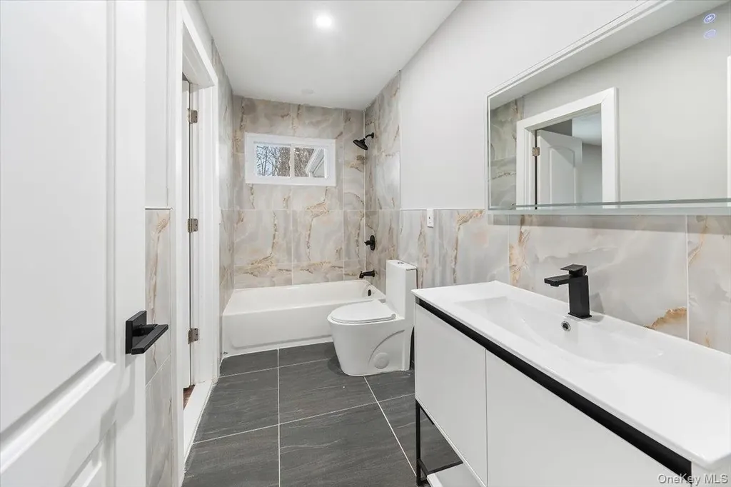 96 Fairmont Road Mahopac NY 10541