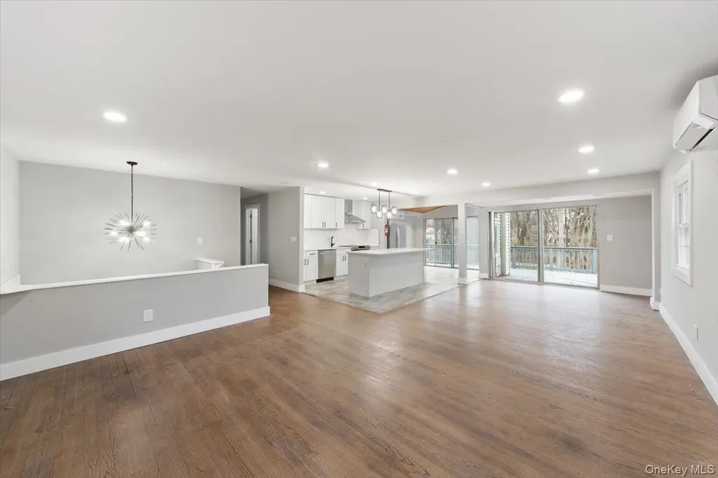 96 Fairmont Road Mahopac NY 10541