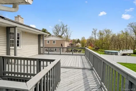 96 Fairmont Road Mahopac NY 10541
