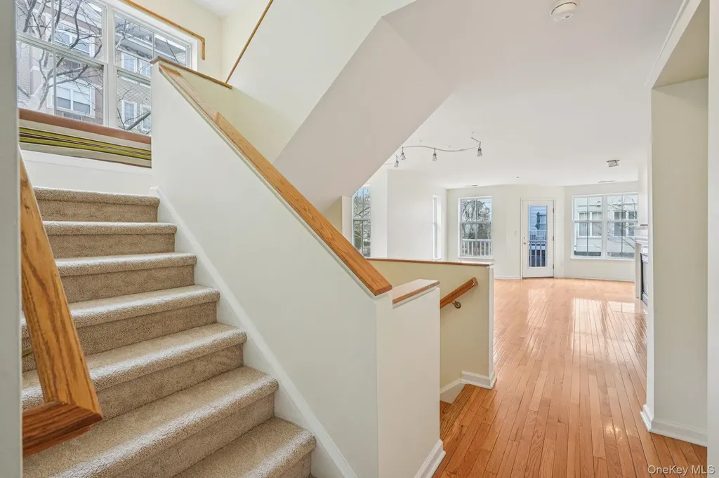 2 Leeward Drive Haverstraw NY 10927