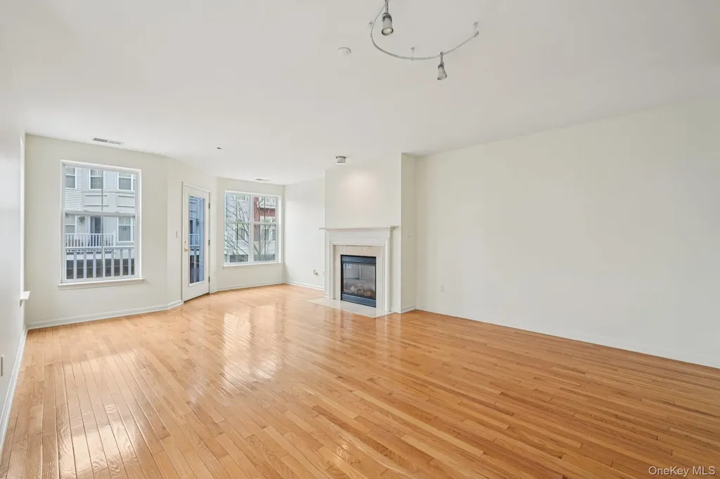 2 Leeward Drive Haverstraw NY 10927
