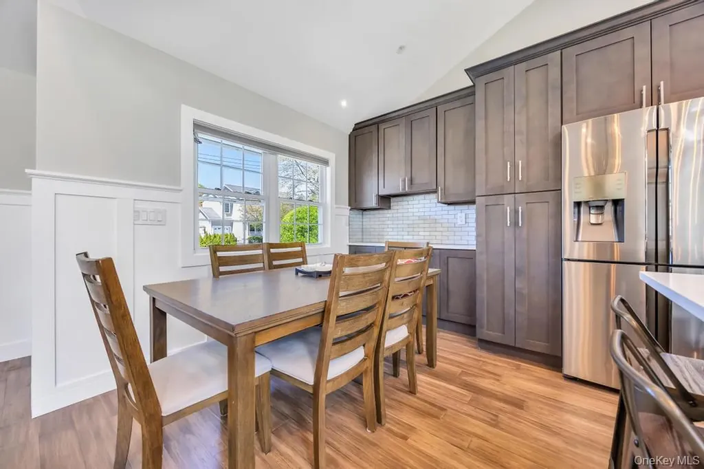 15 Main Parkway Plainview NY 11803