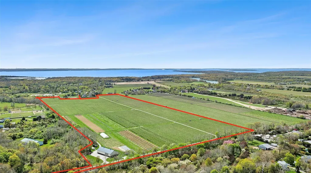 46975 Main Road Southold NY 11971