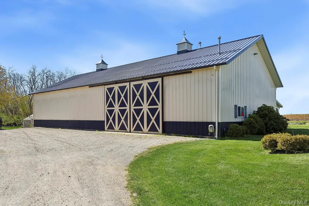 46975 Main Road Southold NY 11971