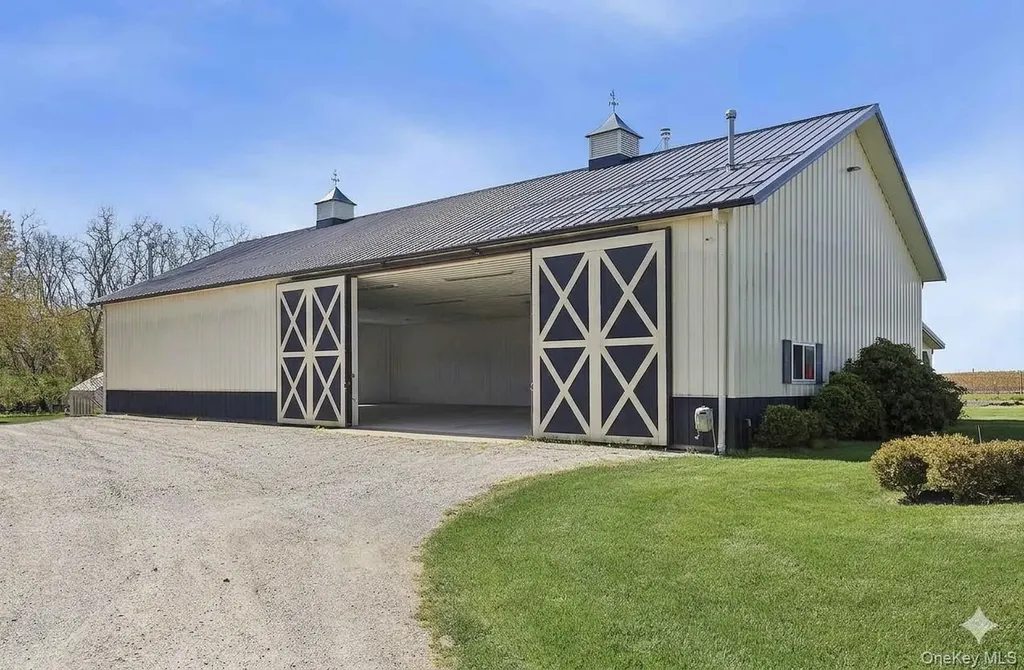 46975 Main Road Southold NY 11971