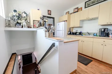35 Cooke Avenue Holtsville NY 11742
