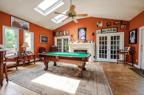 35 Cooke Avenue Holtsville NY 11742