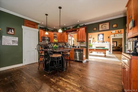 35 Cooke Avenue Holtsville NY 11742
