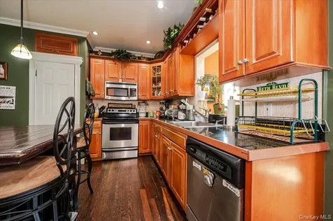 35 Cooke Avenue Holtsville NY 11742
