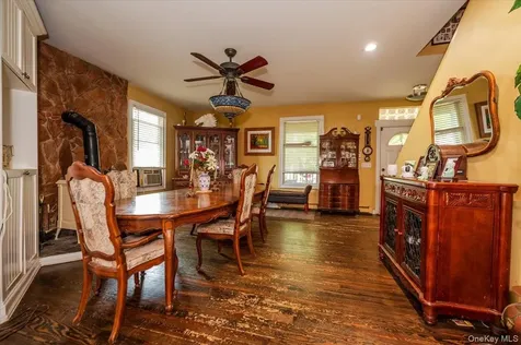 35 Cooke Avenue Holtsville NY 11742