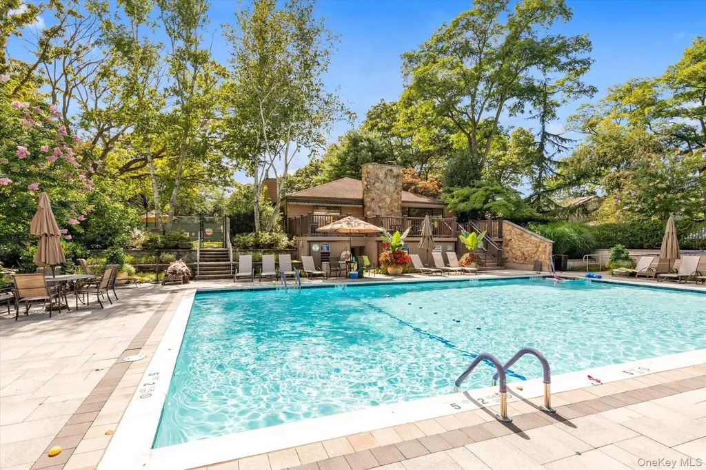 47 Northgate Circle Melville NY 11747