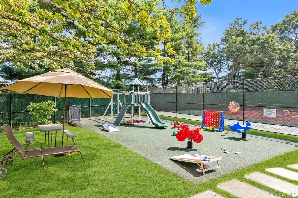 47 Northgate Circle Melville NY 11747