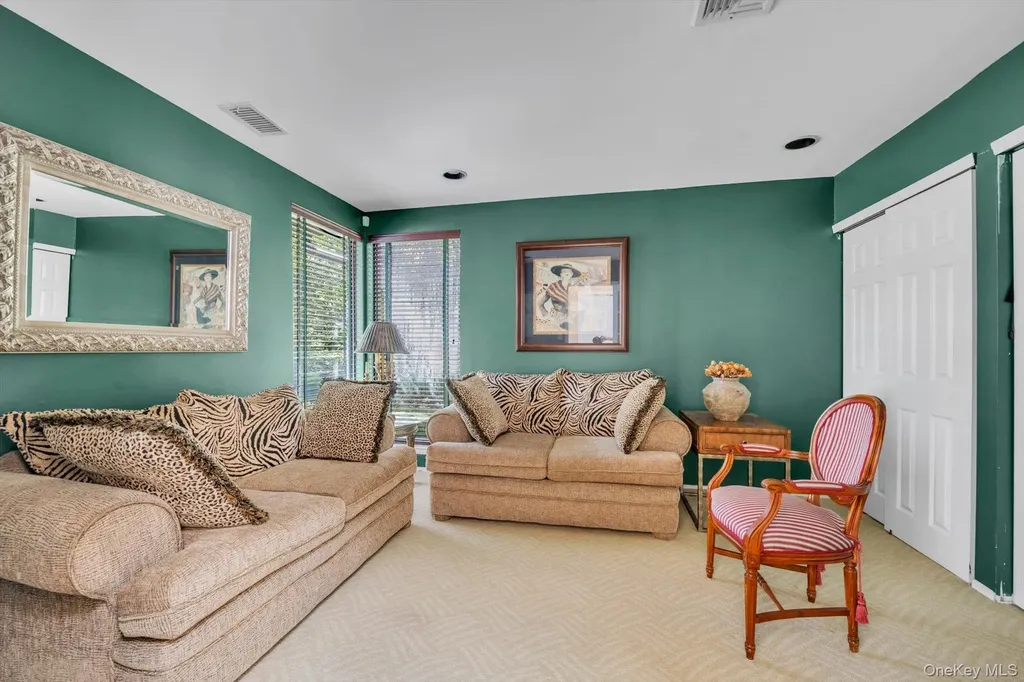 47 Northgate Circle Melville NY 11747