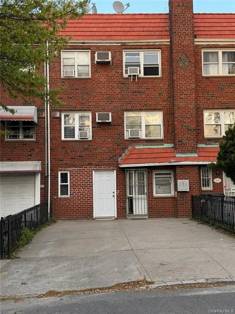 30-19 80th Street East Elmhurst NY 11370