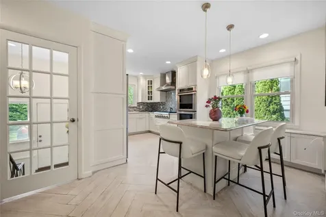 168 Dorchester Road Scarsdale NY 10583