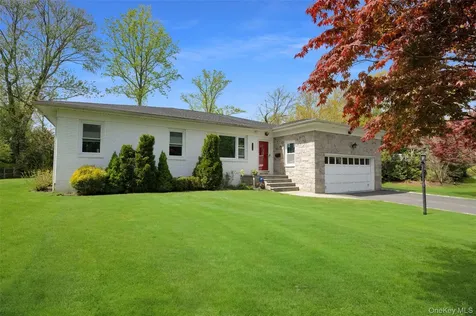 168 Dorchester Road Scarsdale NY 10583