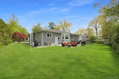 168 Dorchester Road Scarsdale NY 10583