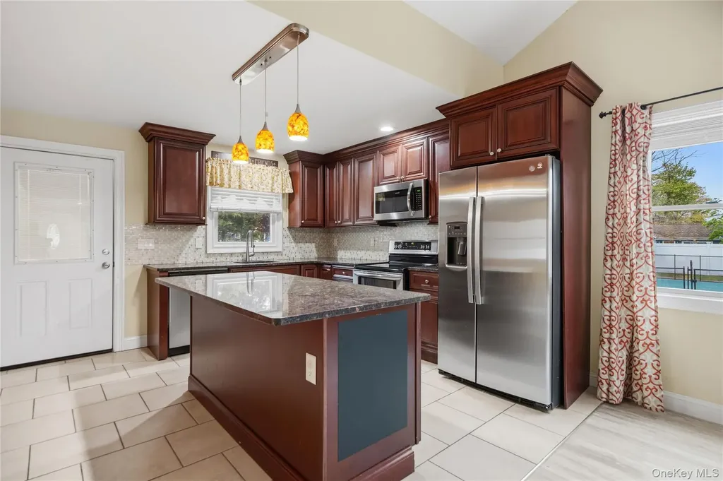 81 Steuben Boulevard Nesconset NY 11767