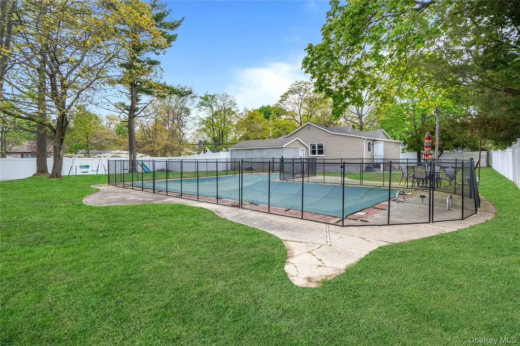 81 Steuben Boulevard Nesconset NY 11767