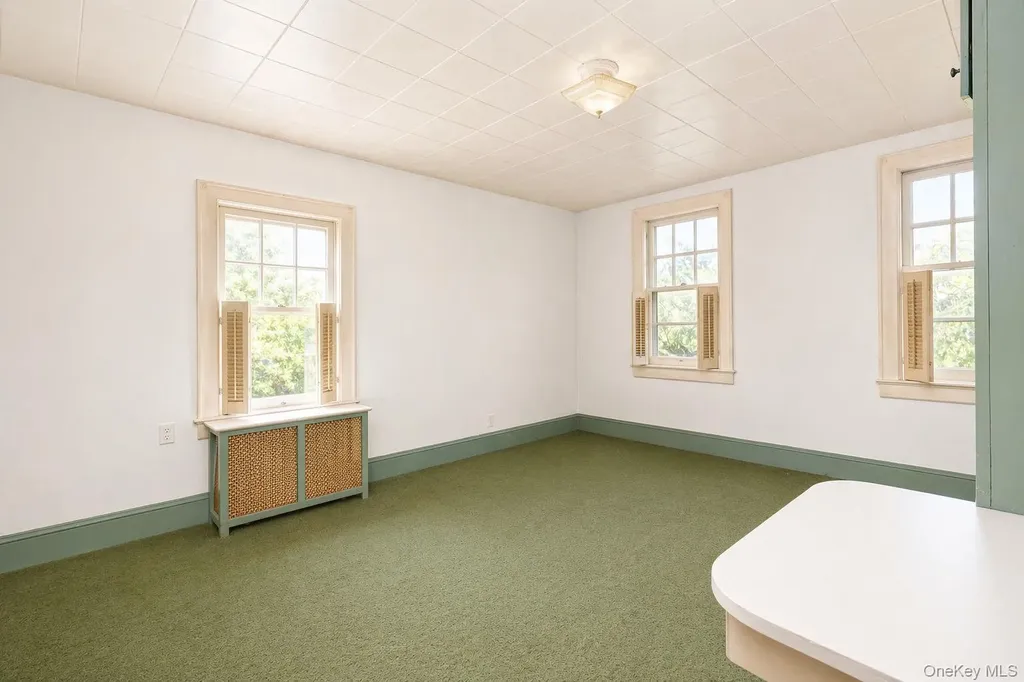 211 Old Middletown Road Pearl River NY 10965