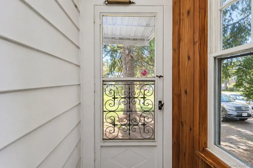 211 Old Middletown Road Pearl River NY 10965
