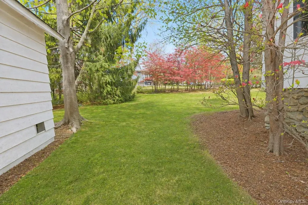 211 Old Middletown Road Pearl River NY 10965