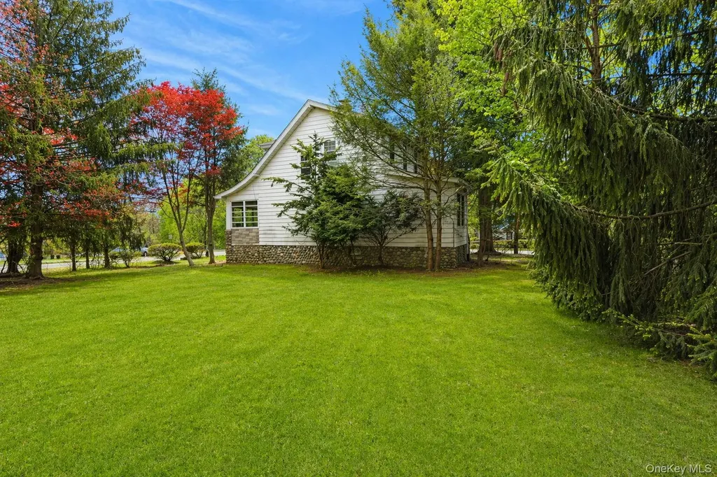 211 Old Middletown Road Pearl River NY 10965