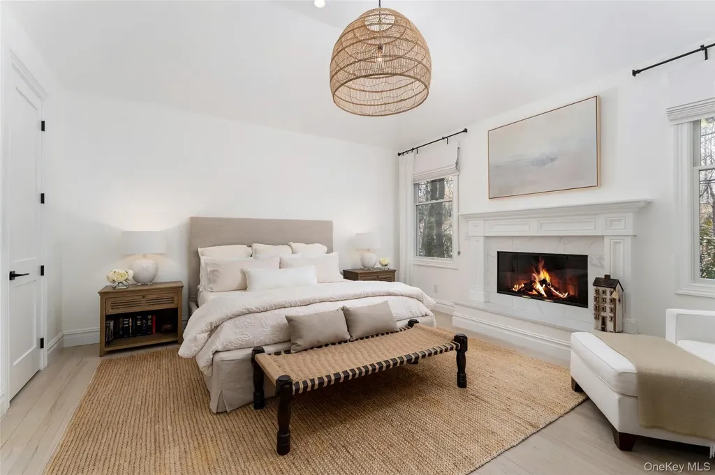 3 Bridies Path Southampton NY 11968