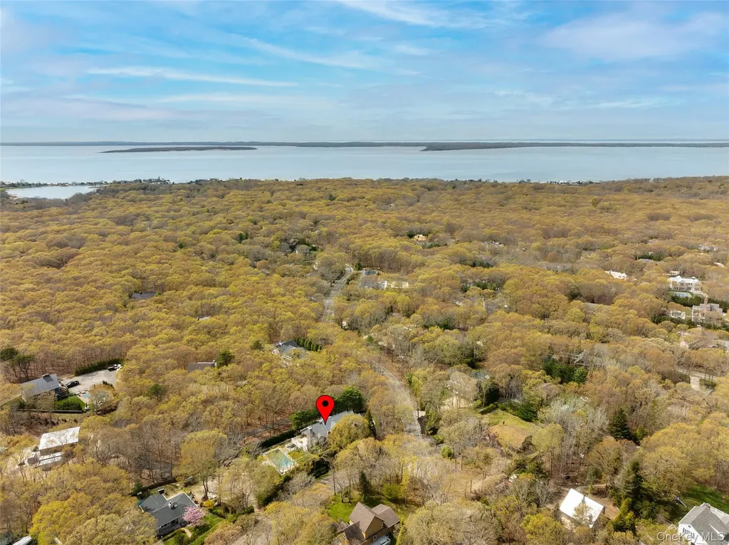 3 Bridies Path Southampton NY 11968