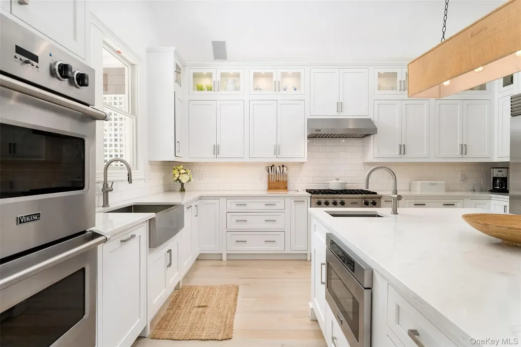 3 Bridies Path Southampton NY 11968