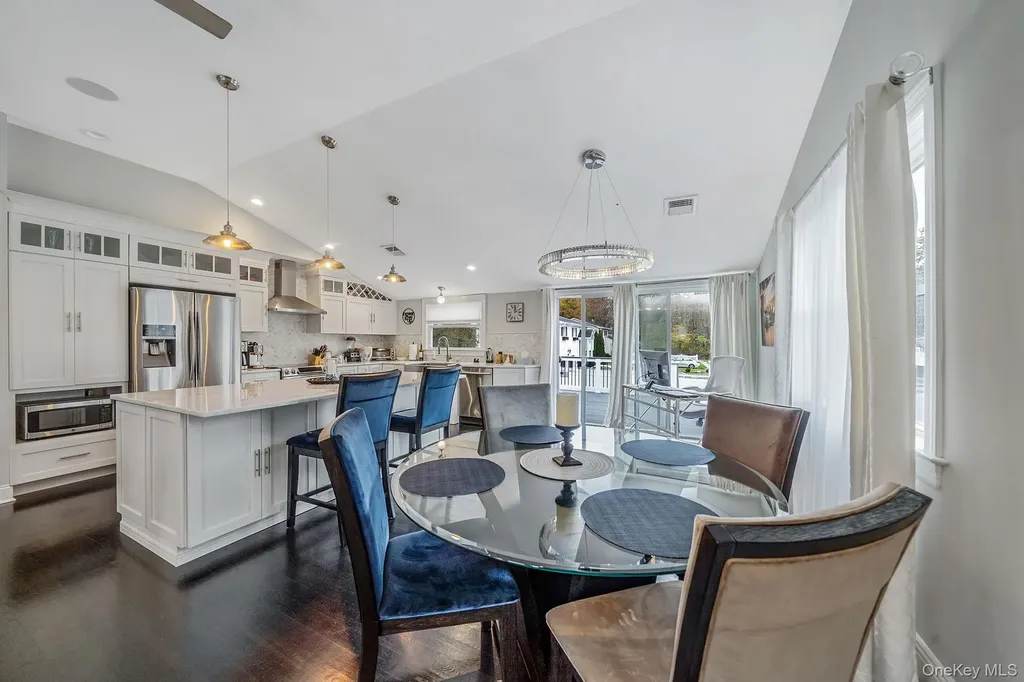 110 Stephen Road Bayport NY 11705