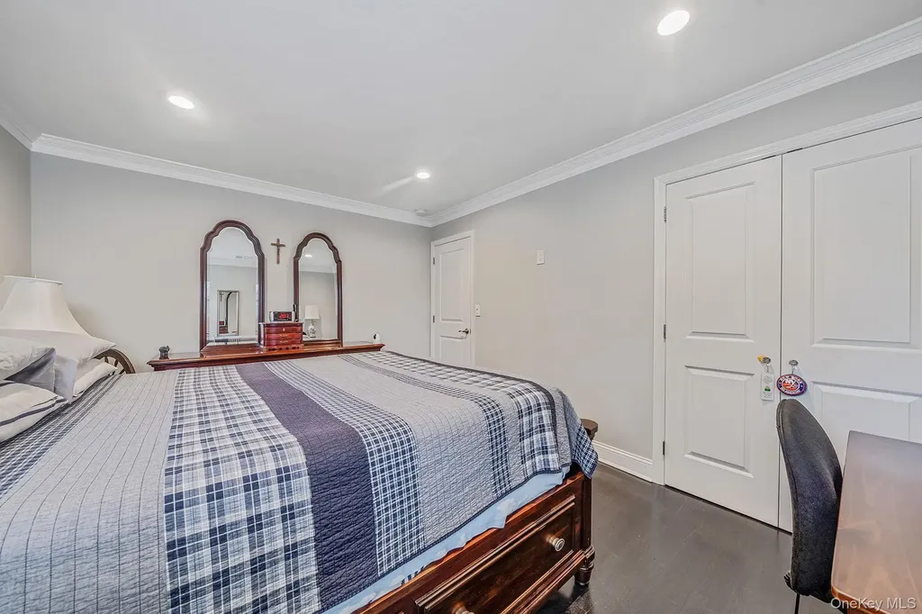 110 Stephen Road Bayport NY 11705