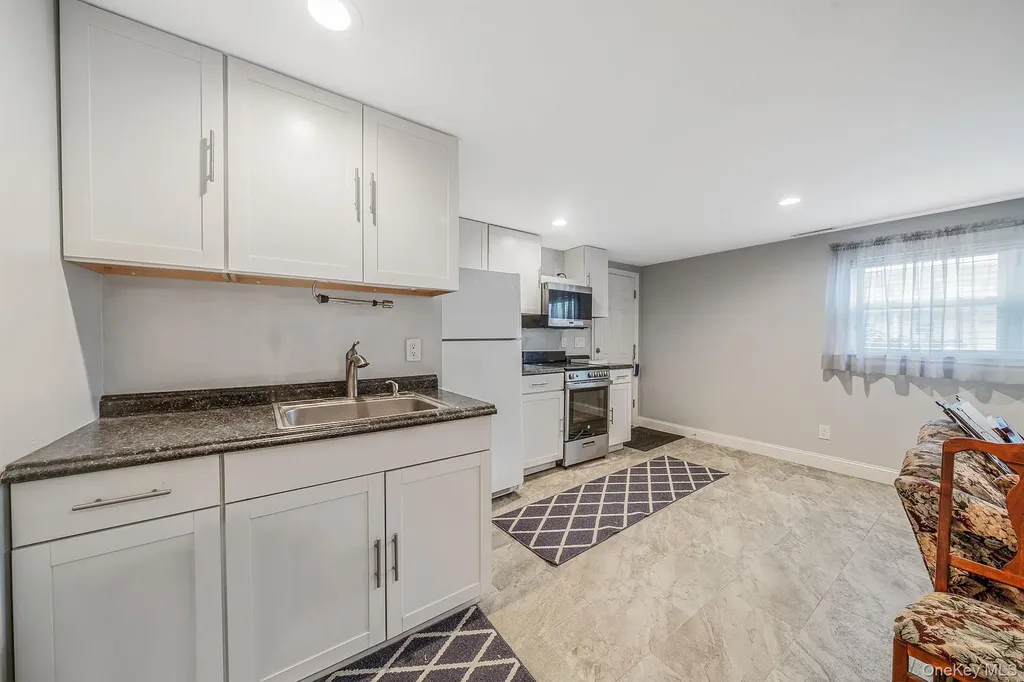 110 Stephen Road Bayport NY 11705