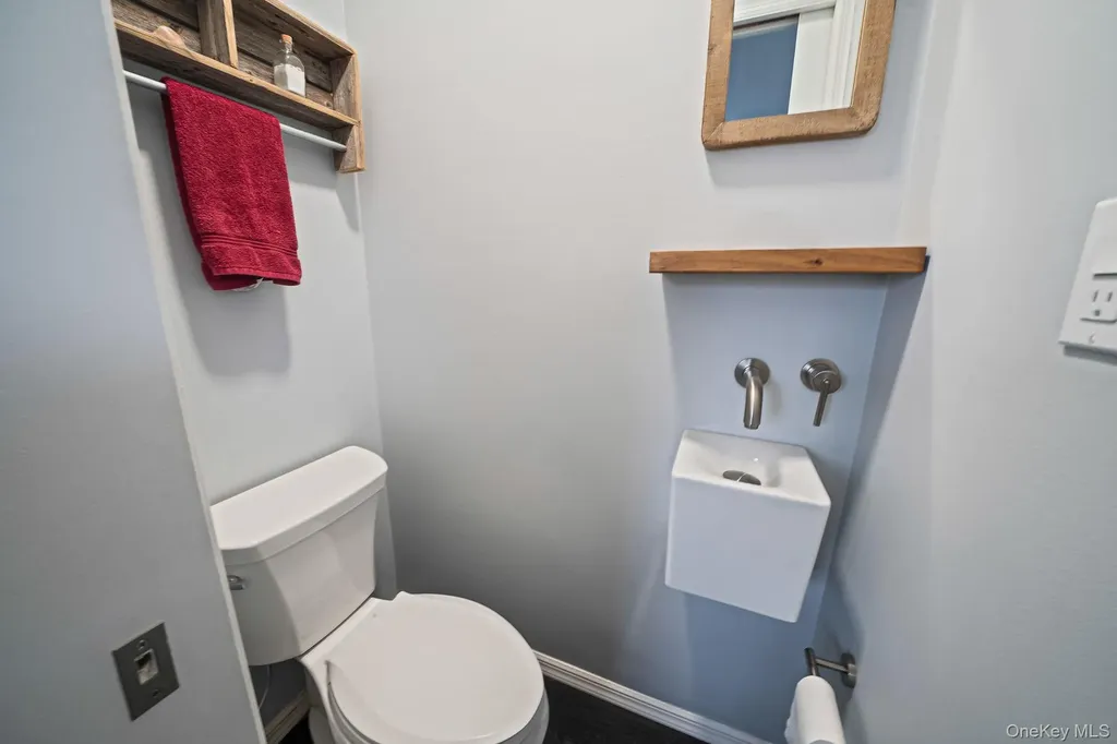 110 Stephen Road Bayport NY 11705