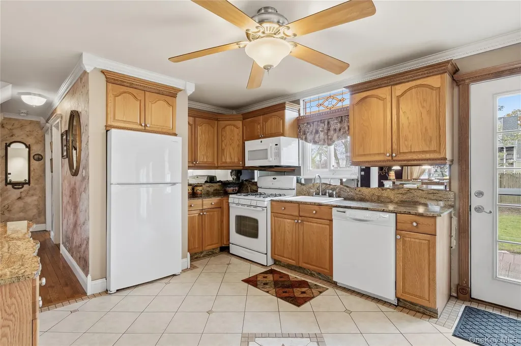 1333 13th Street West Babylon NY 11704