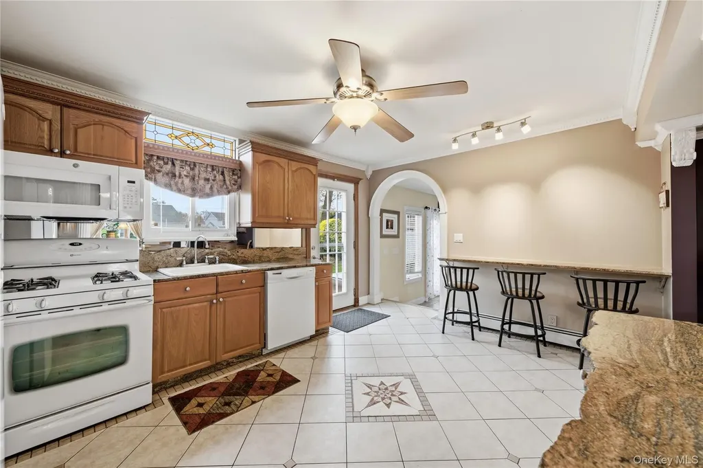 1333 13th Street West Babylon NY 11704