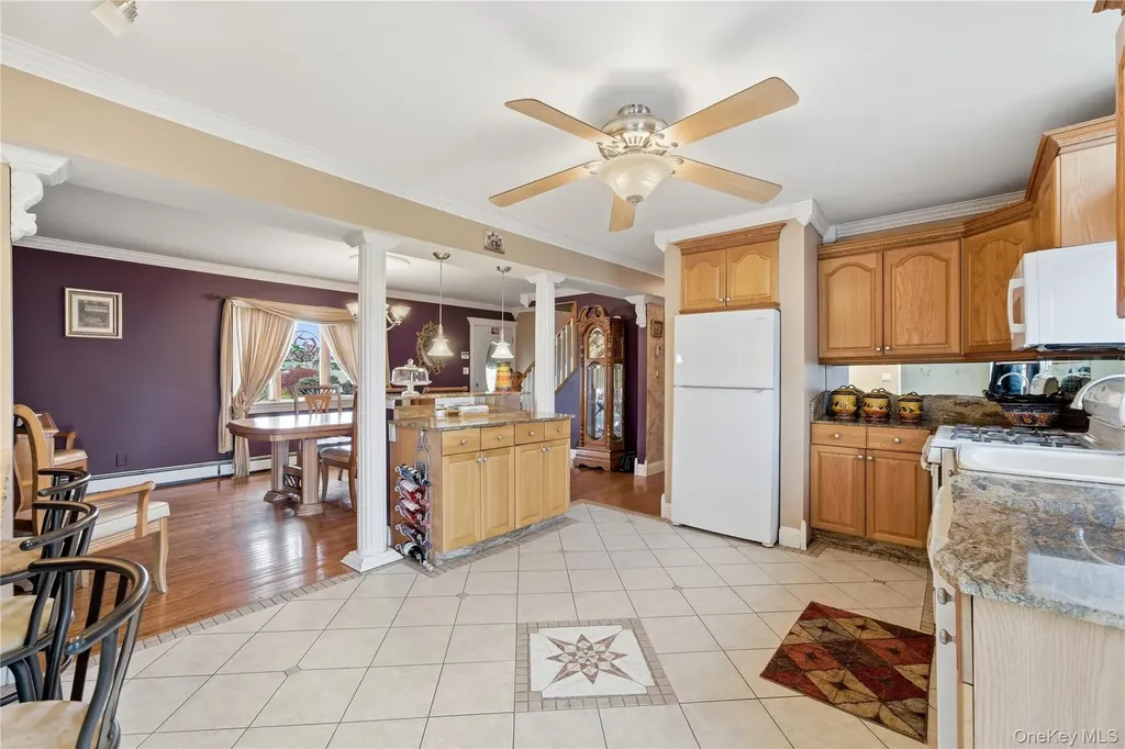 1333 13th Street West Babylon NY 11704