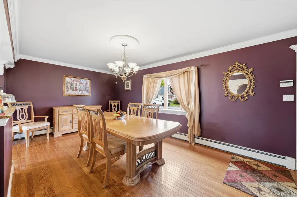1333 13th Street West Babylon NY 11704