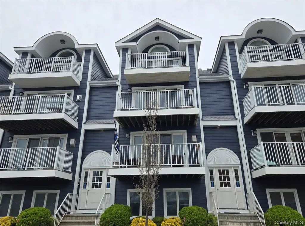 269 E Broadway Long Beach NY 11561