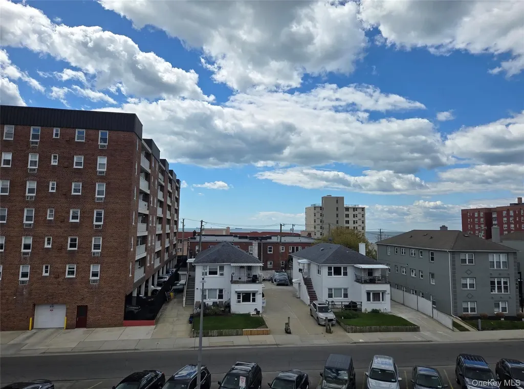 269 E Broadway Long Beach NY 11561