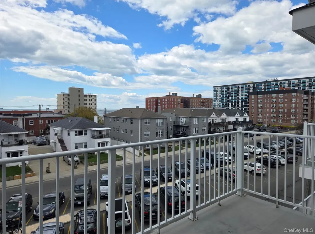 269 E Broadway Long Beach NY 11561