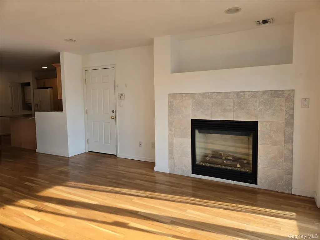 269 E Broadway Long Beach NY 11561