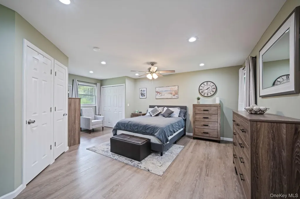 19 Pumpkin Road Saint James NY 11780