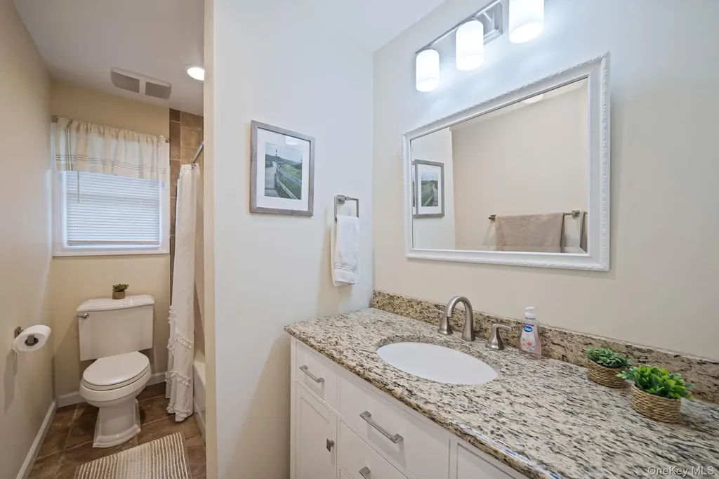 19 Pumpkin Road Saint James NY 11780
