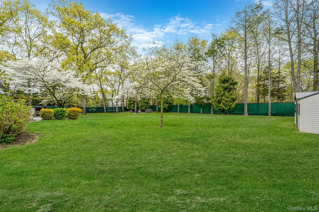 19 Pumpkin Road Saint James NY 11780