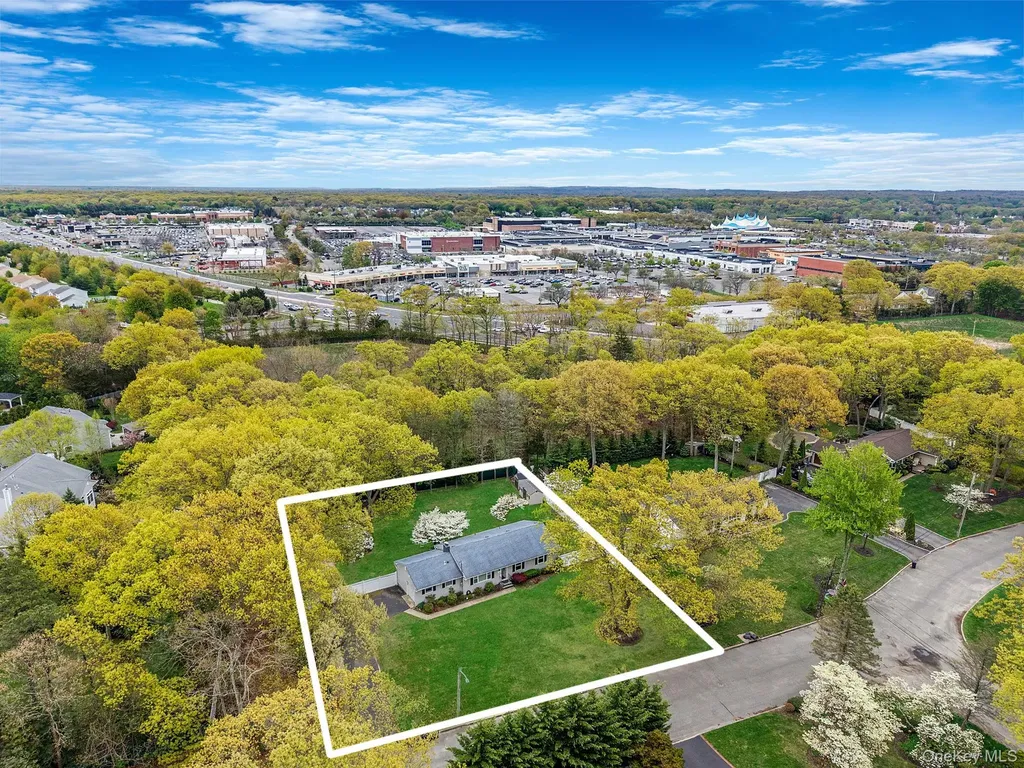 19 Pumpkin Road Saint James NY 11780