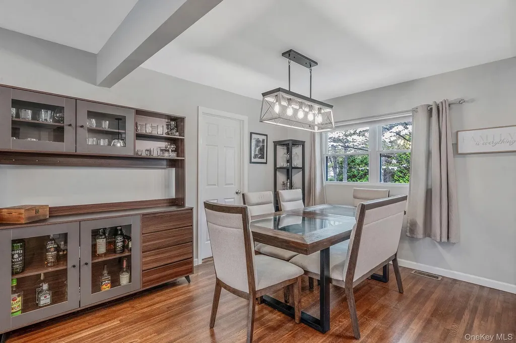 19 Pumpkin Road Saint James NY 11780