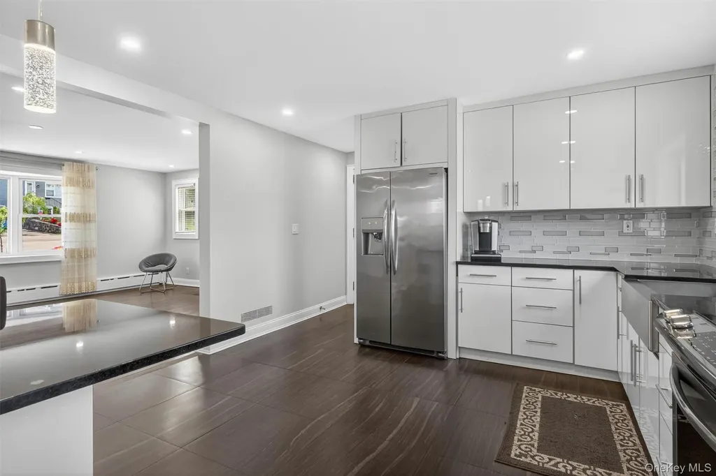 121 Marietta Avenue Hawthorne NY 10532